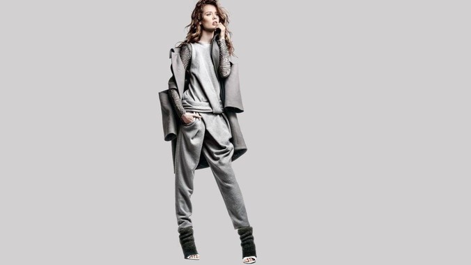 我国的军工能力可以实现一天5000枚火箭弹连着炸三个月吗？